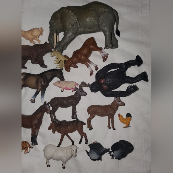 : lot of 24 Schieich T.M, tree house kids, happy kin, funrise,battat Figure Toys - Picture 14 of 14